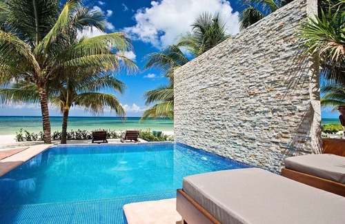 Cozumel Villa | Exquisite Beachfront Villa on Pristine White Sandy beach