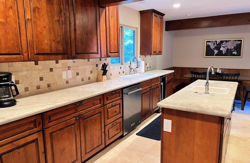 Arrowhead Villas House | Exquisite Private Gated Mountain Estate