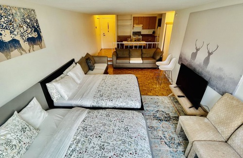 Shaughnessy Village Apartment | Exquisite spacious apartment downtown Montreal