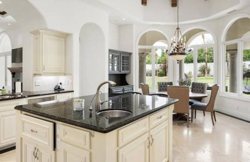 Cactus Acres Villa | Exquisite villa in beautiful Scottsdale - privacy, pool, pickle ball