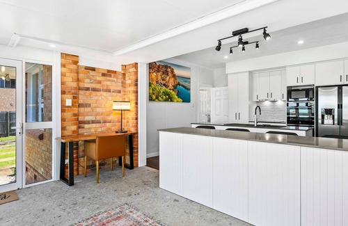 Point Vernon House | Extended Family Escape in Point Vernon