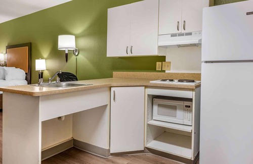 West Valley City Hotel | Extended Stay America Suites Salt Lake City West Valley Ctr
