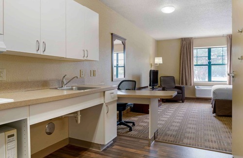 West Valley City Hotel | Extended Stay America Suites Salt Lake City West Valley Ctr