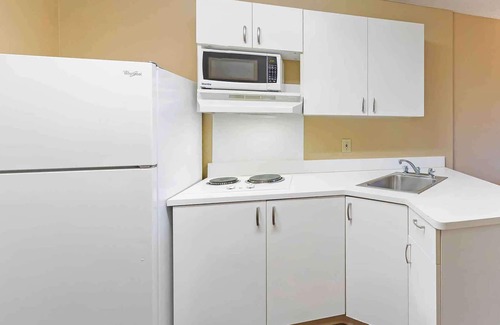 West Valley City Hotel | Extended Stay America Suites Salt Lake City West Valley Ctr