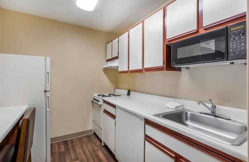 North Charleston Hotel | Extended Stay America Suites Charleston Northwoods Blvd