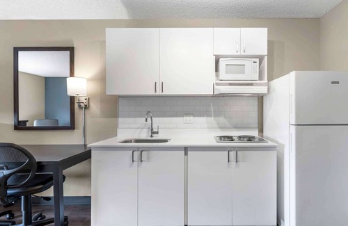 Union City Hotel | Extended Stay America Premier Suites - Union City - Dyer St.