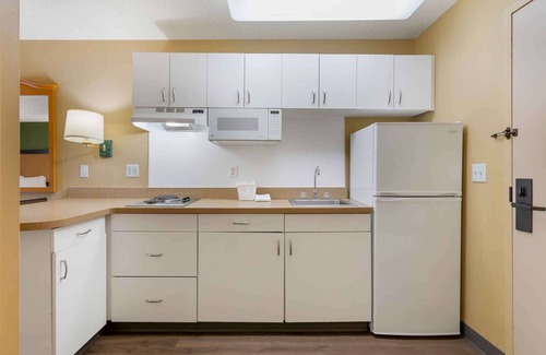 Country Club Plaza Area Hotel | Extended Stay America Suites Kansas City Country Club Plaza