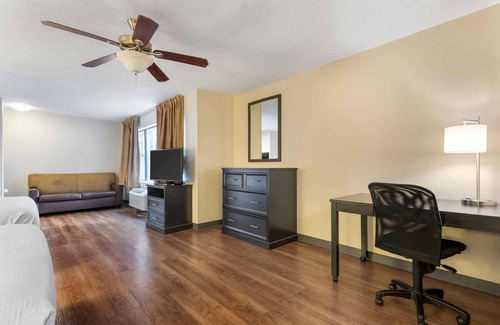 Monroeville Hotel | Extended Stay America Suites Pittsburgh Monroeville