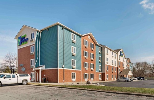 Sharonville Hotel | Extended Stay America Select Suites - Cincinnati - Sharonville