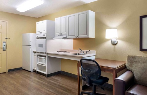Westborough Hotel | Extended Stay America Suites Boston Westborough East Main St