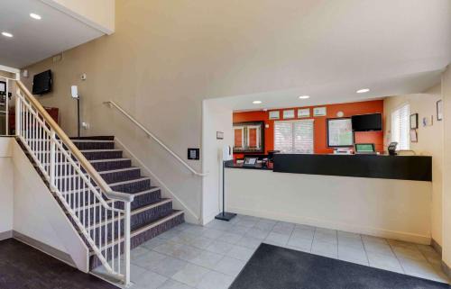 Greenville - Spartanburg Hotel | Extended Stay America Select Suites - Greenville - Haywood Mall