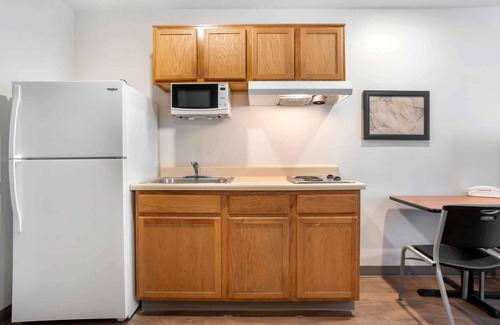 Pine Forest Hotel | Extended Stay America Select Suites - Pensacola - Northwest