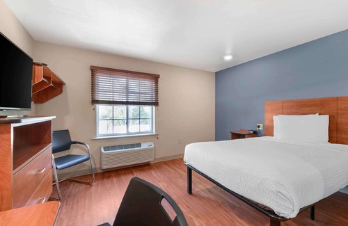 Wyoming Hotel | Extended Stay America Select Suites - Grand Rapids - Wyoming