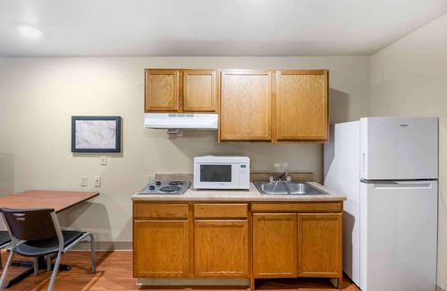 Lubbock Hotel | Extended Stay America Select Suites - Lubbock - South