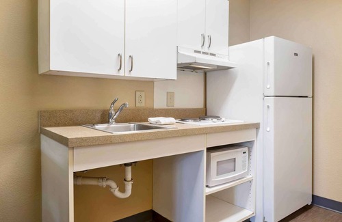 State Park Hotel | Extended Stay America Select Suites Columbia Ft. Jackson