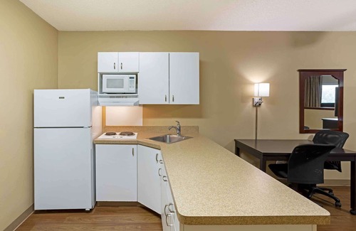 Rutherford Hotel | Extended Stay America Suites Meadowlands Rutherford