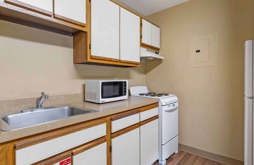 Blue Ash Hotel | Extended Stay America Suites Cincinnati Blue Ash Reagan Hwy