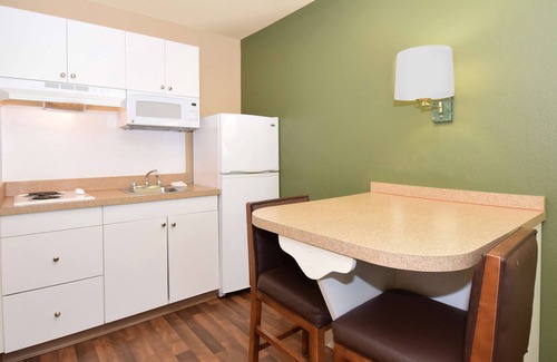 Nashville Hotel | Extended Stay America Suites Nashville Airport Music City