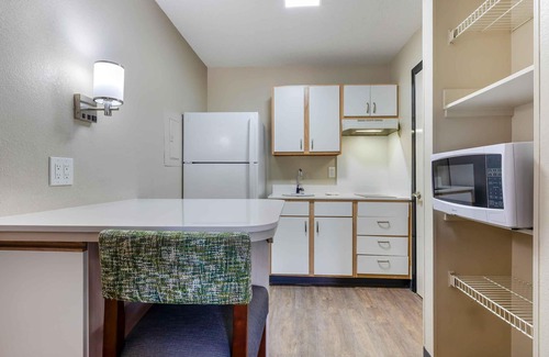 North Arlington Hotel | Extended Stay America Suites Arlington
