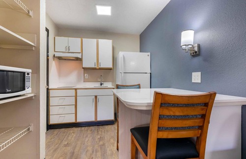 North Arlington Hotel | Extended Stay America Suites Arlington