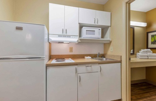 Columbia Hotel | Extended Stay America Suites Columbia West Interstate 126