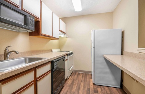 Fairborn Hotel | Extended Stay America Suites Dayton Fairborn