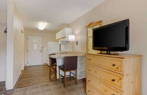 Ellendale Hotel | Extended Stay America Suites Memphis Germantown