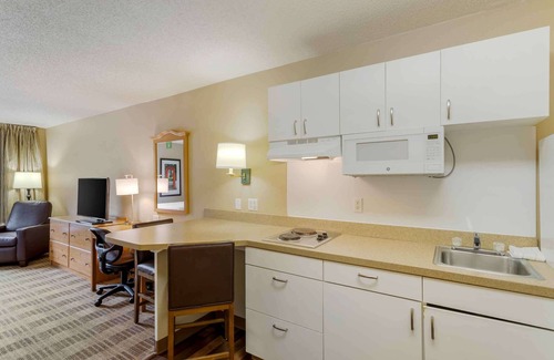 Ellendale Hotel | Extended Stay America Suites Memphis Germantown