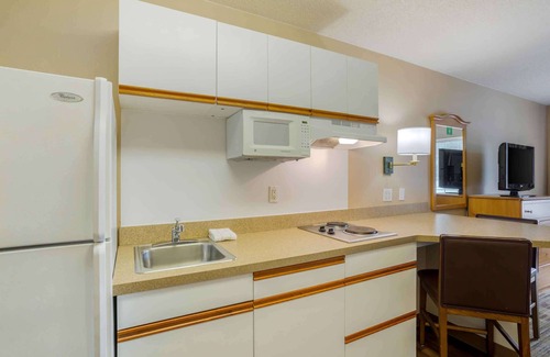 Ellendale Hotel | Extended Stay America Suites Memphis Germantown