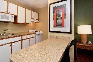 Raleigh Hotel | Extended Stay America Suites - Raleigh - North Raleigh - Wake Towne Dr