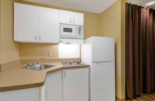 Carver City - Lincoln Gardens Hotel | Extended Stay America Suites Tampa Airport Spruce Street