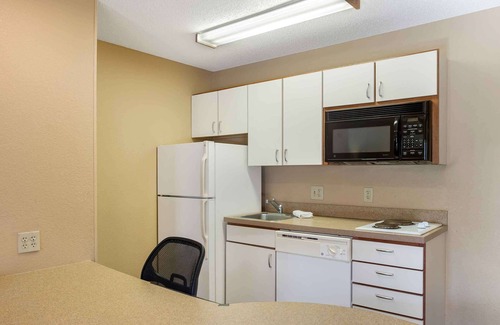 Southside Hotel | Extended Stay America Select Suites - Jacksonville - Southside