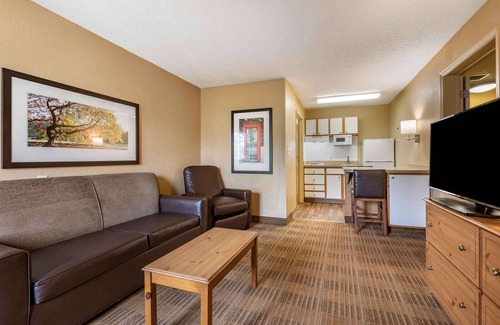 Southside Hotel | Extended Stay America Select Suites - Jacksonville - Southside