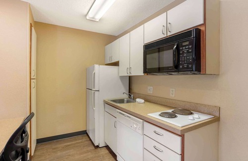 Wilkes-Barre Hotel | Extended Stay America Select Suites Wilkes Barre Scranton