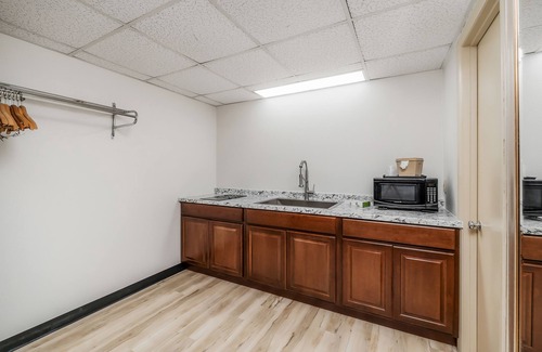 Cookeville Hotel | Extended Stay Suites Cookeville - Tennessee Tech