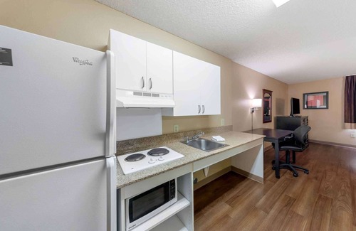 Northeast Anaheim Hotel | Extended Suites