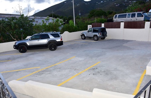 Charlotte Amalie West Apartment | Extra large apartment for family and friends 5 min from the airport.