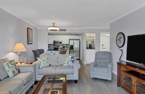 Charlotte Harbor Condo | 🥇 Extraordinary 2bd waterfront condo (CH897)