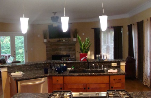 Church Street House | Extraordinary 4BR full of natural light, private yet convenient to downtown