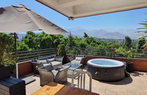 Las Condes Apartment | Extraordinary Penthouse with terrace and grill
