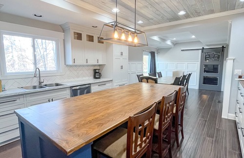 Rockwell House | Extravagance Meets Comfort, with neighborhood Lake access.