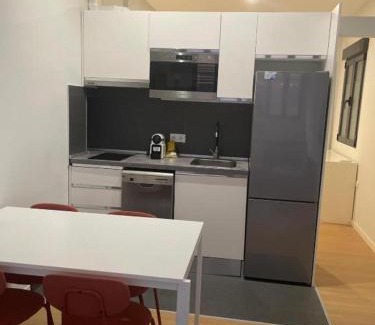 Cotos Apartment | Exyca Plaza Castilla