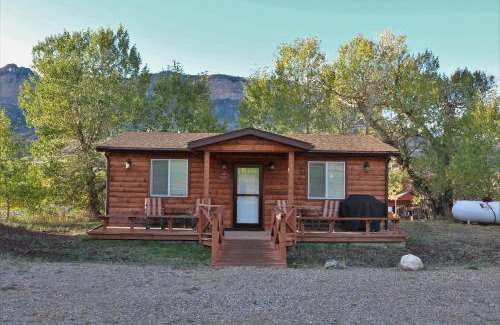 Cody Other | Eycat Lodging Company Guest House