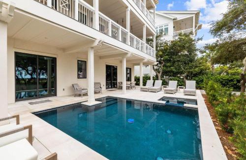 Seacrest House | Eyes on Sunrise