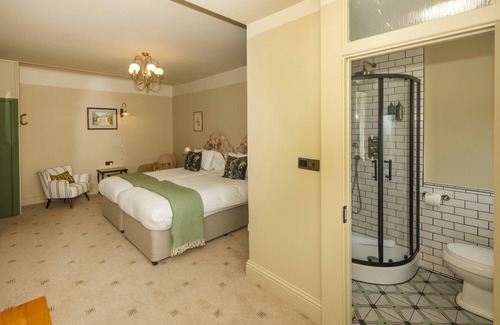 Eype Hotel | Eype's Mouth Country Hotel