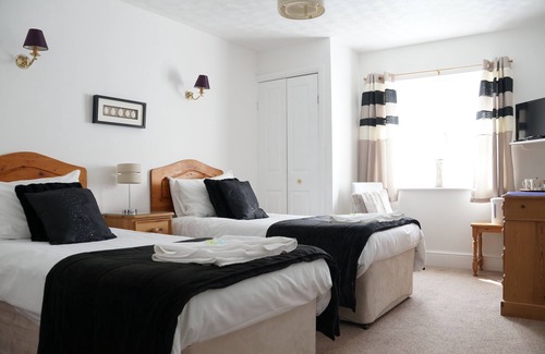 Seaton Bed & Breakfast | Eyre Court Hotel