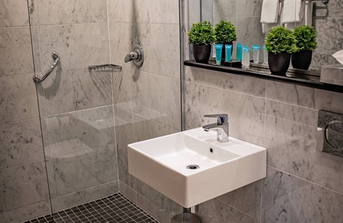 Galway City Centre Hotel | Eyre Square Hotel
