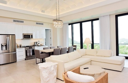 Brewers Bay House | Eyrie Guest Cottage, Greenbank