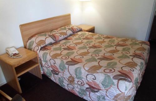 Newark Hotel | EZ 8 Motel Newark