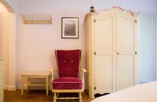 Bad Wiessee Bed & Breakfast | EZ Comfort - Bio Design Boutique Hotel Landhaus St. Georg